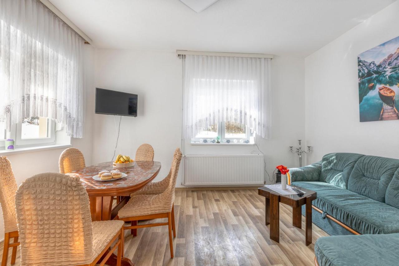 Apartman Vedro Polje Госпич Экстерьер фото